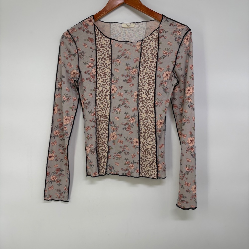 Easel Los Angeles Floral Butterfly Patchwork Lettuce Edge Top S Boho Chic Rodeo